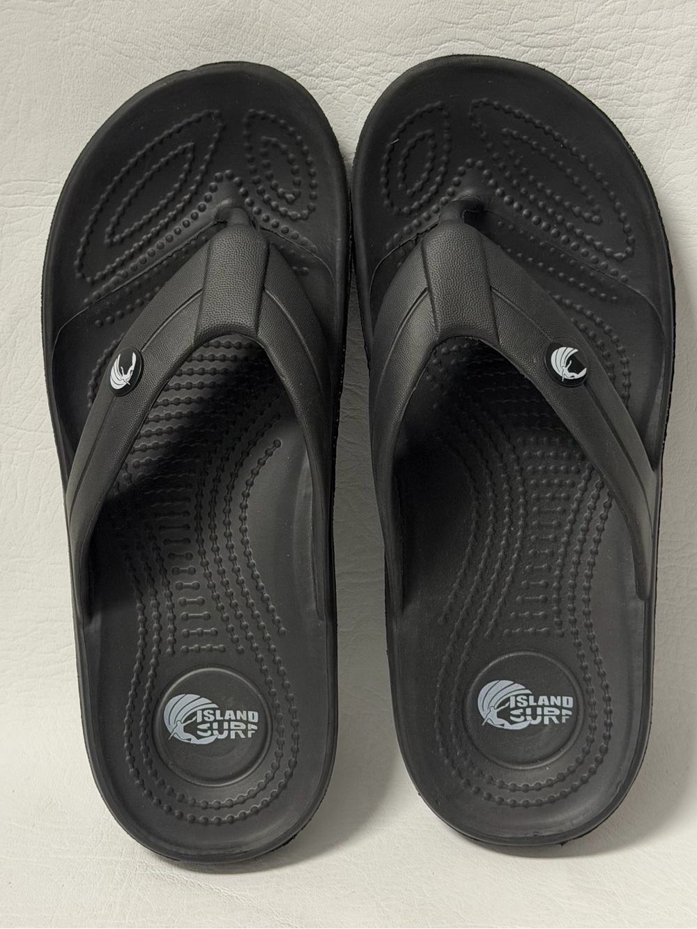 Island Surf Ease black Sandals Sz M7/W9